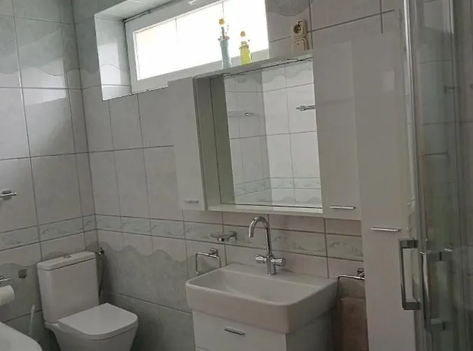 Laguna بالاتوليلّي