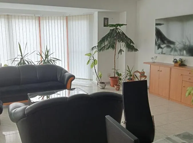 Laguna * بالاتوليلّي